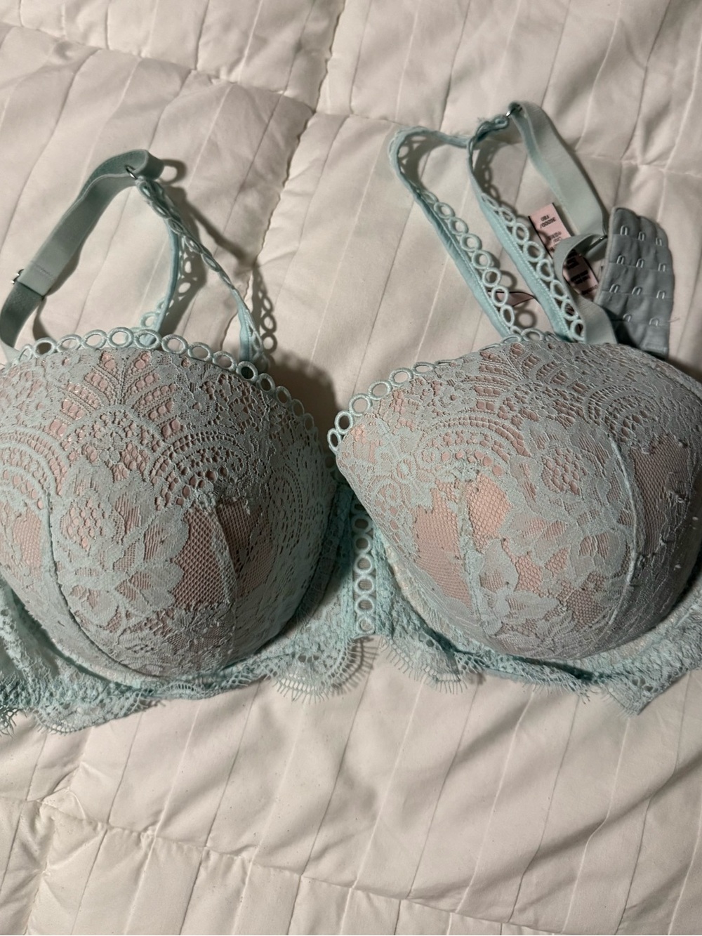Victoria's Secret Light Blue Lace Push-Up Bra